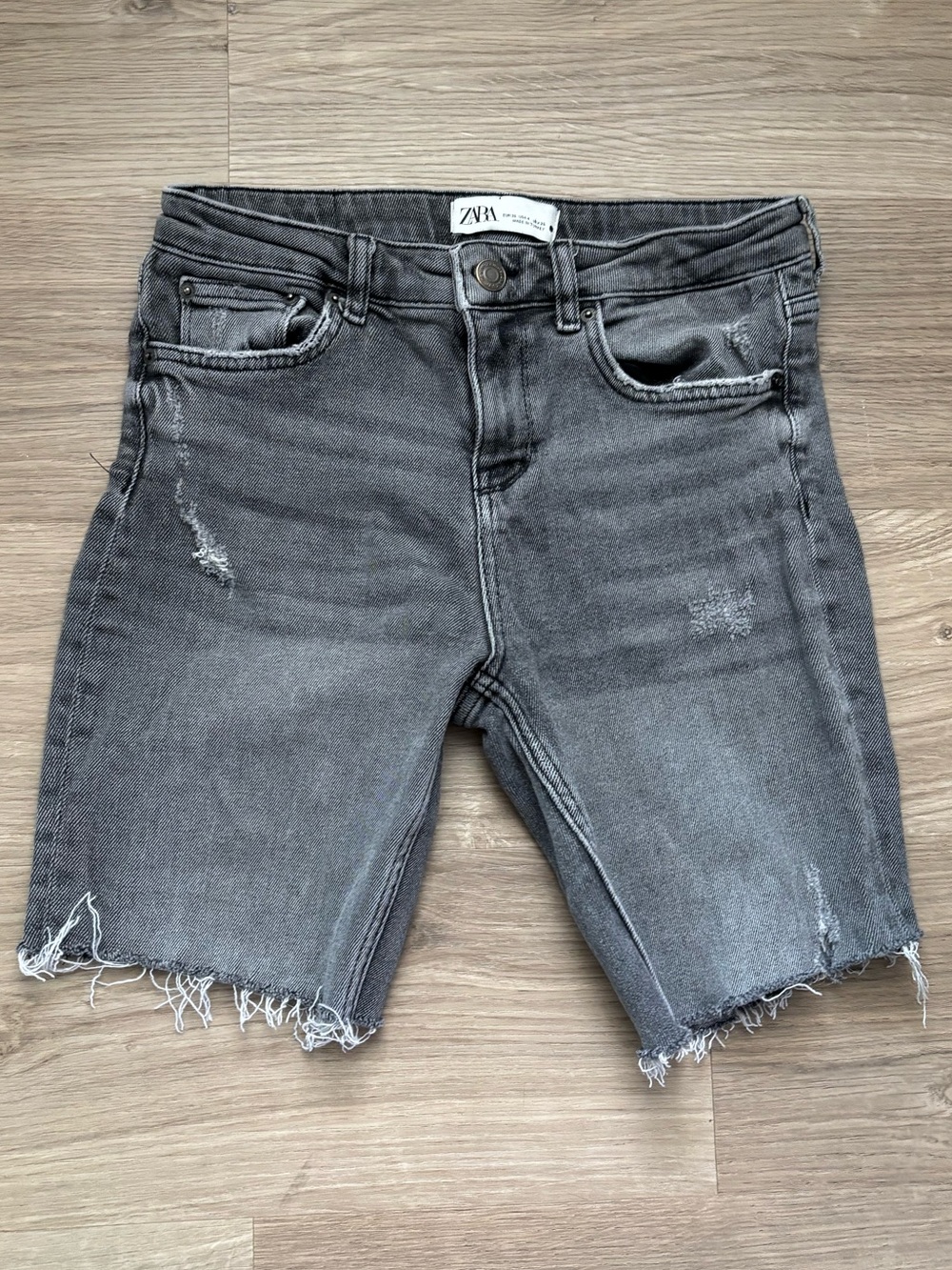 Zara Distressed Gray Denim Cutoff Shorts Size 4